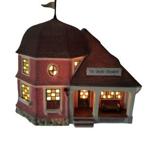 Dept 56 Seasons Bay Grand‎ Creamery First Edition #53305 Pink House